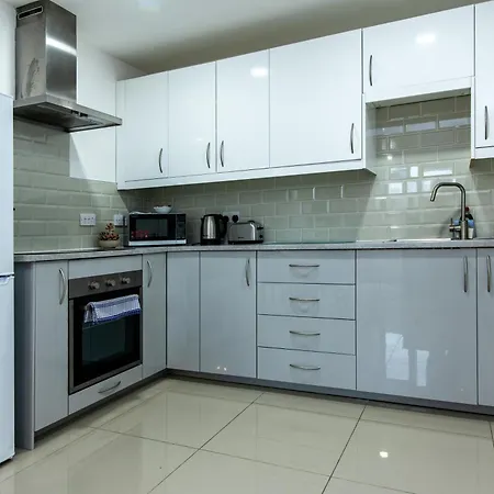 3-br In Prime Centre Leeds (West Yorkshire)